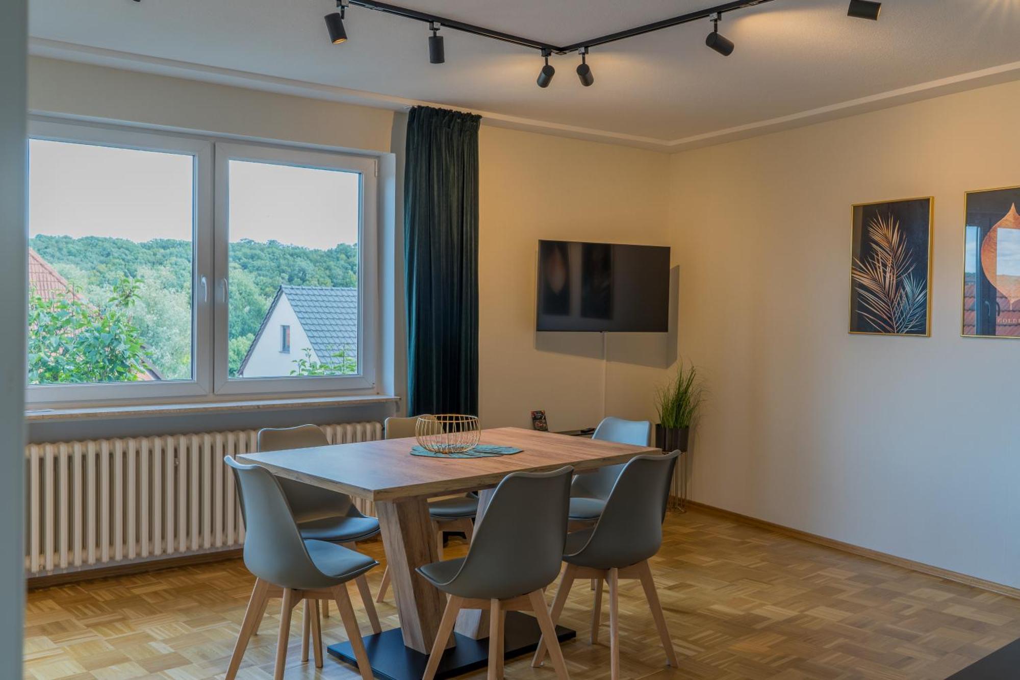 Ferienwohnung Nadine Petschler Obereisenheim Bagian luar foto