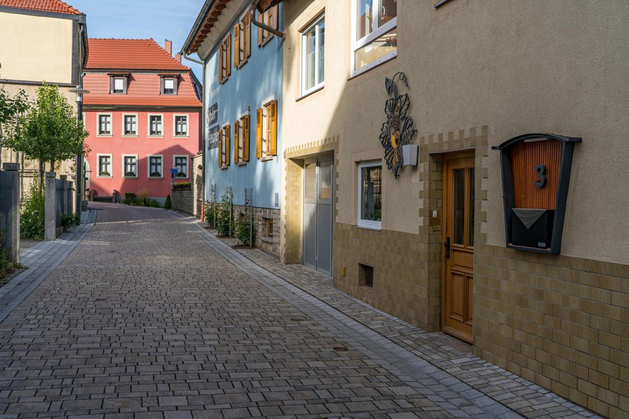 Ferienwohnung Nadine Petschler Obereisenheim Bagian luar foto